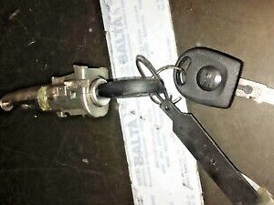 5P0837167A – Lock Cylinder With Keys And Housing  SEAT Altea – 2005