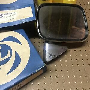 EAM4724 – MIRROR RH Triumph Spitfire TR7 Dolomite MG Midget MGB