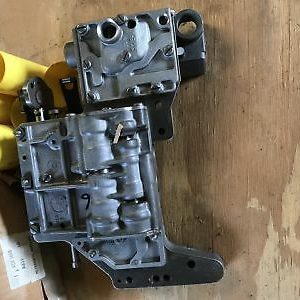 AEU1650 – BODY CASE VALVE JAGUAR