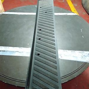 2E1863074 – Footboard, right VW Crafter 12-