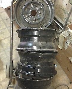 4 X CRC2187 – ROVER SD1 Steel Wheel 6J x 14 – Each