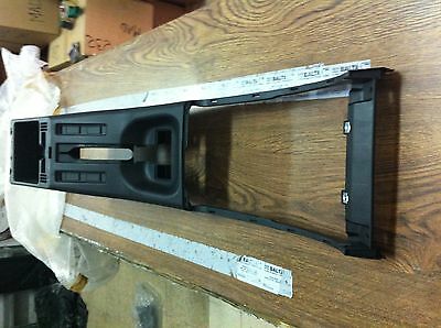 969100X810 – CONSOLE BOX ASSY-FLOOR,FRONT NISSAN Terrano2 R20