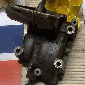 22G224 – Classic Mini Gearbox Remote Diff Cover USED